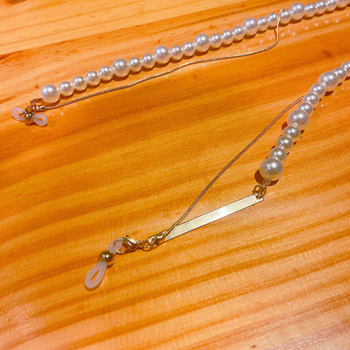 Elegant pearl glasses holder chain Stornfield