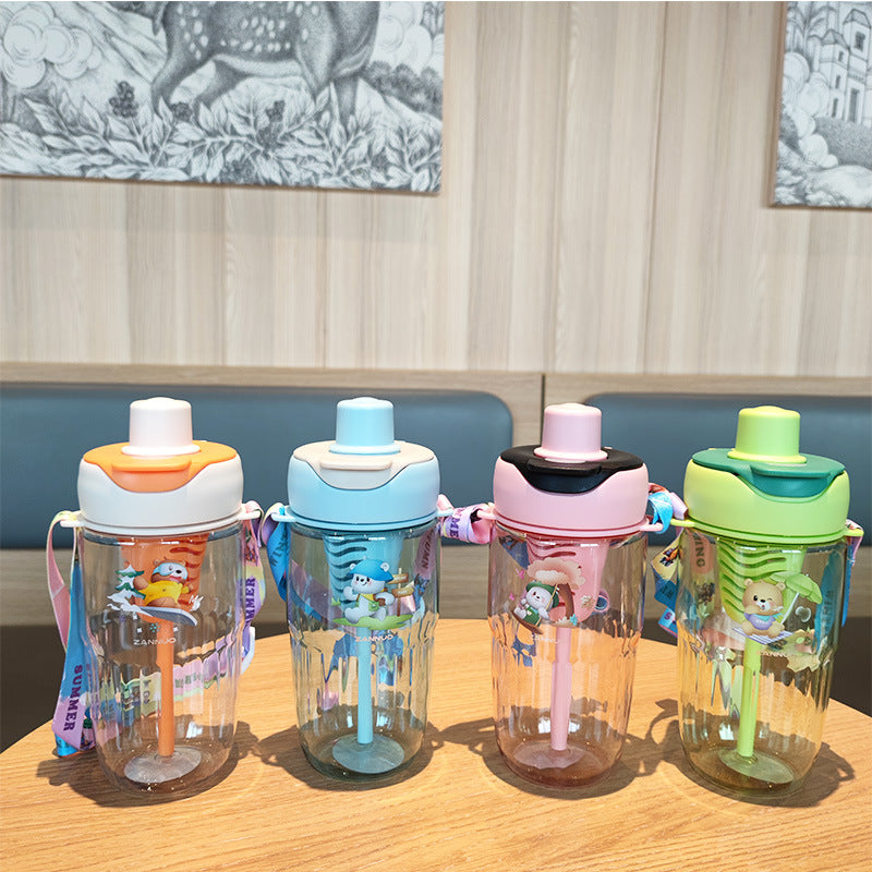 Ladies playful water bottle with removable straw Stornfield