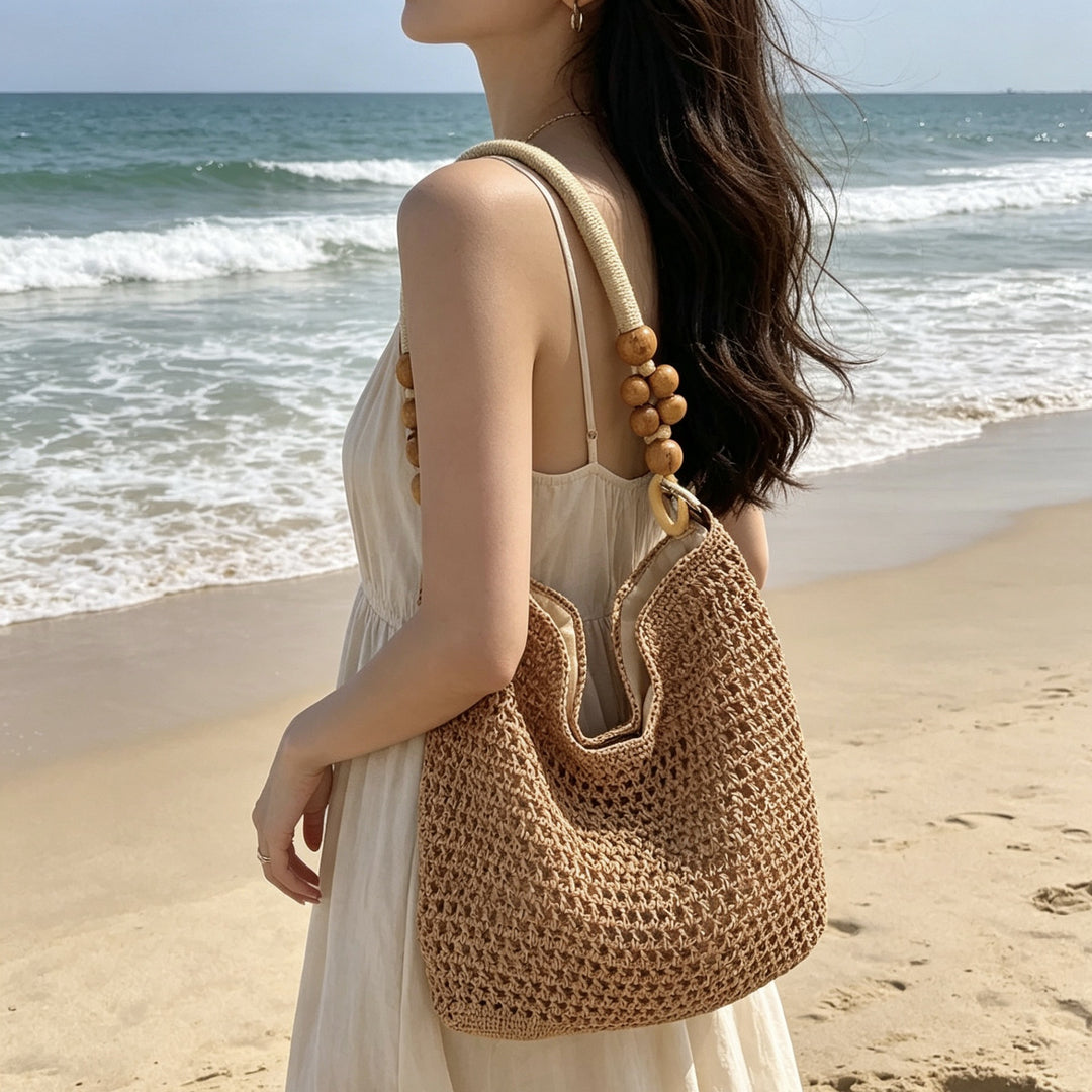 Hand-knotted macrame bag with wooden handles Stornfield