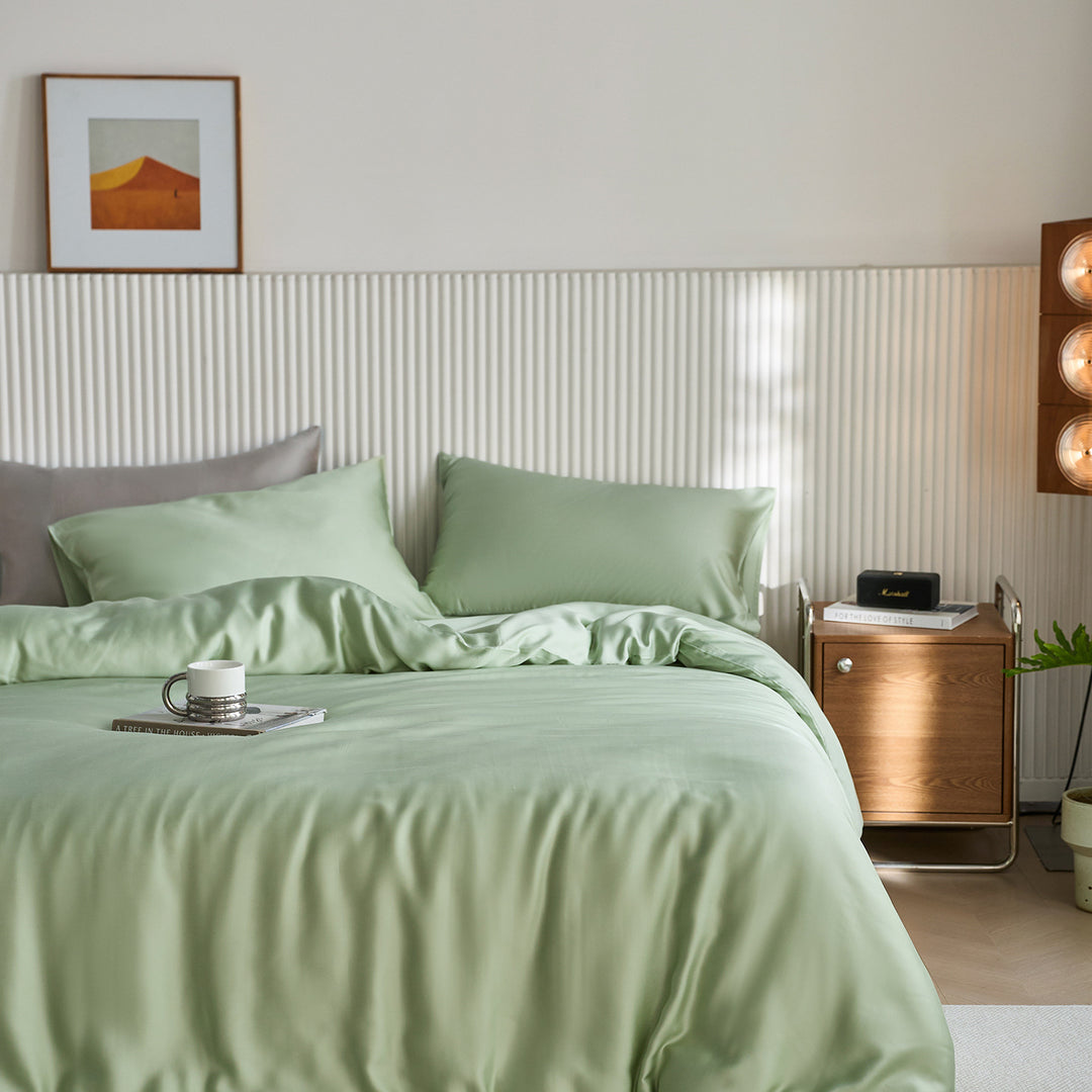 Luxurious satin bedding set with silky soft touch and extra soft pillowcases