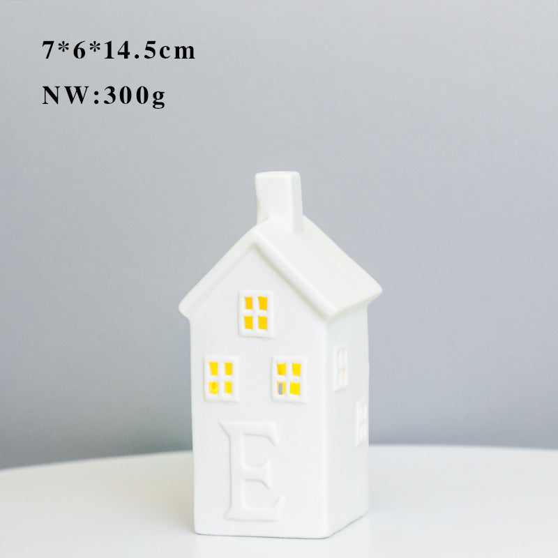 Decorative House-Shaped Aroma Diffuser Stornfeild