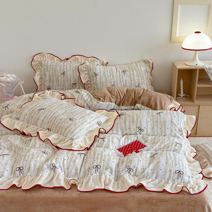 Ruffled Toile Comforter and Shams Set with Contrast Piping