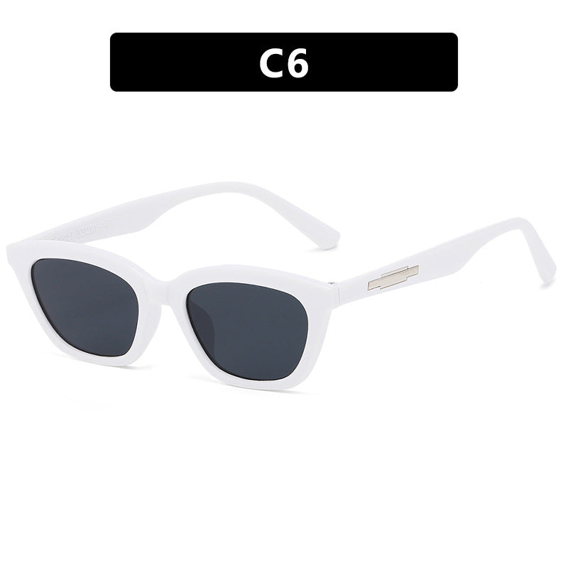 Women's trendy sunglasses in elegant cat-eye design with narrow frames Stornfield