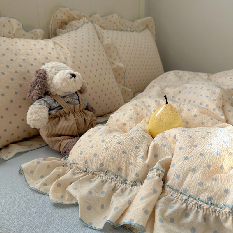 Charming Polka Dot Ruffled Comforter Set