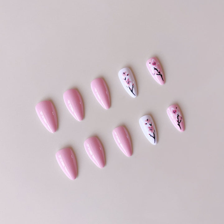 Nail art set with floral 3D decorations Stornfield