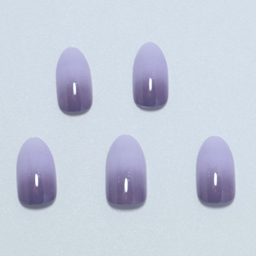 Gradient Almond-Shaped Press-On Nails Stornfield