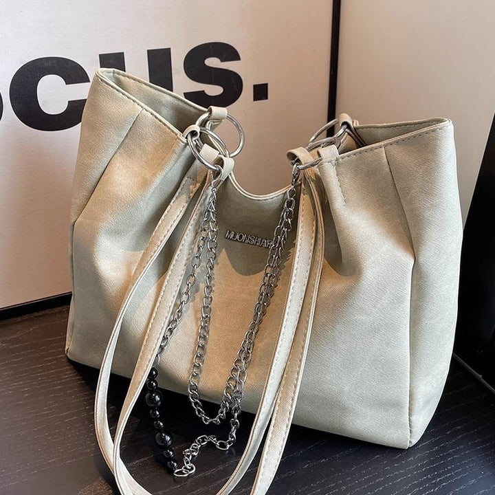 Urban Chic Shoulder Bag Stornfield