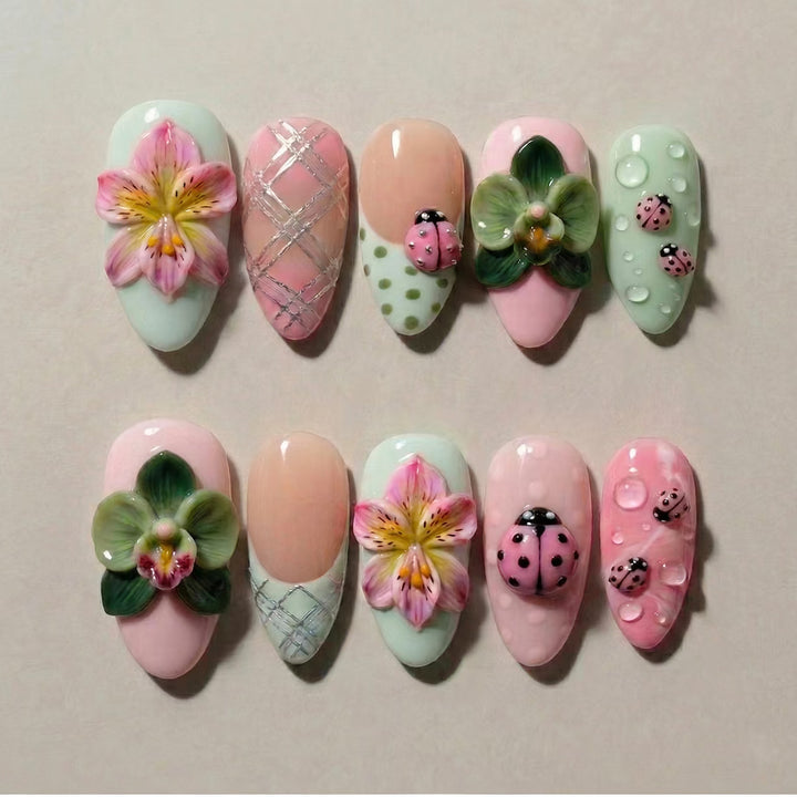 Floral 3D Press-On Nail Art Set Stornfield