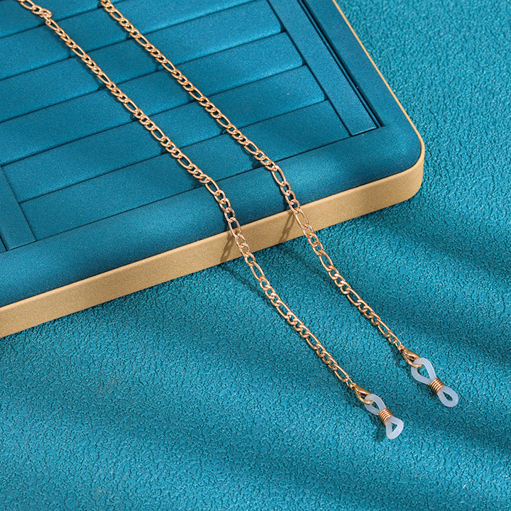 Adjustable Chain Eyewear Holder Stornfield