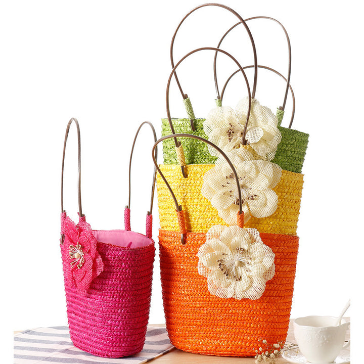 Elegant bast bag with flower appliqué Stornfield