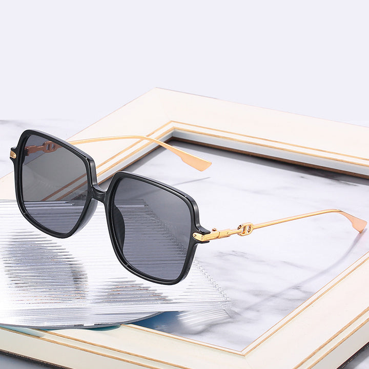 Oversized Chic Square Frame Sunglasses Stornfield