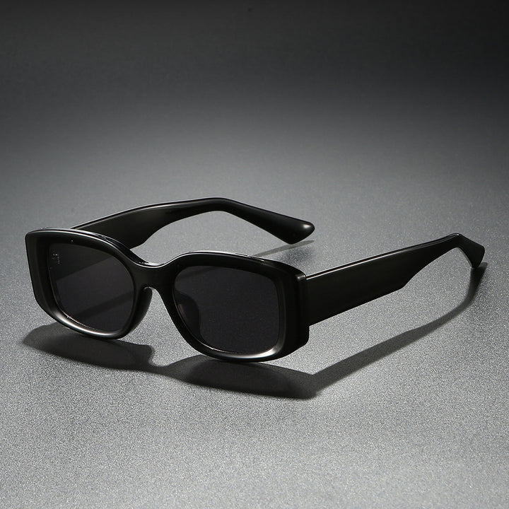 Ladies stylish sunglasses in a trendy, square frame Stornfield