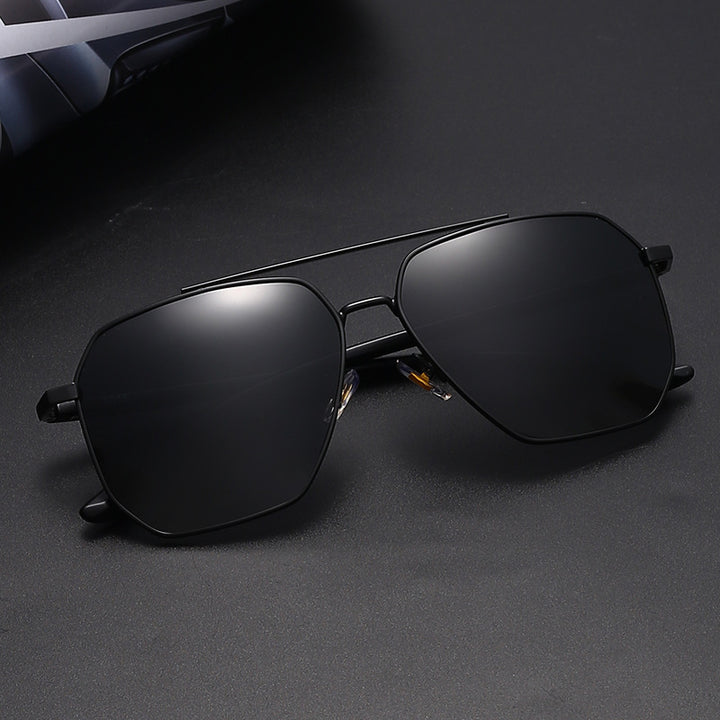 Men's Fashion Sunglasses with Elegant Frame and Polarized Lenses Stornfield