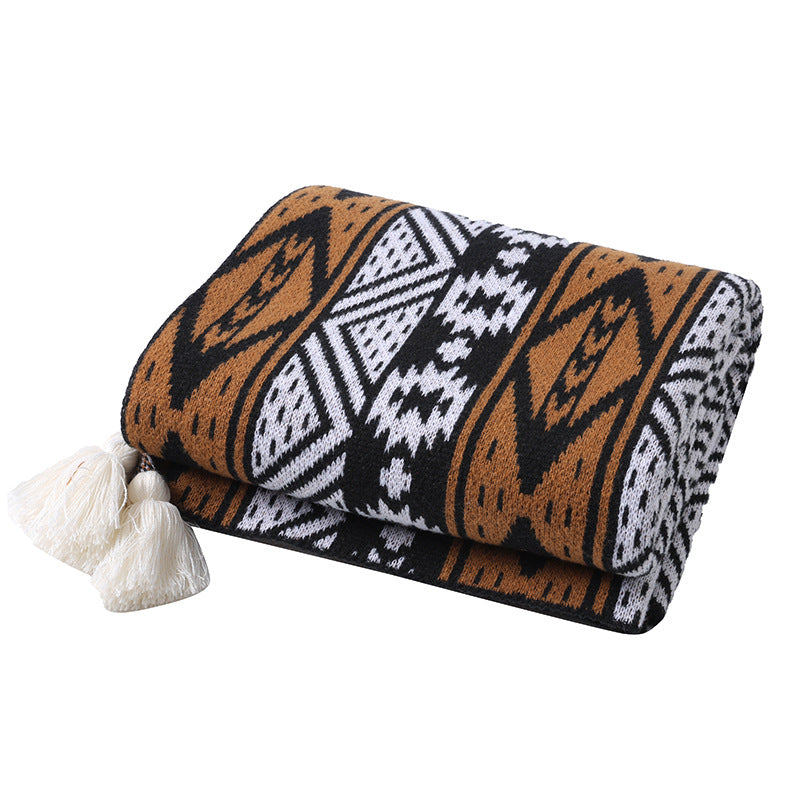 Women's decorative bedspread made of high-quality microfiber with unique design Stornfield