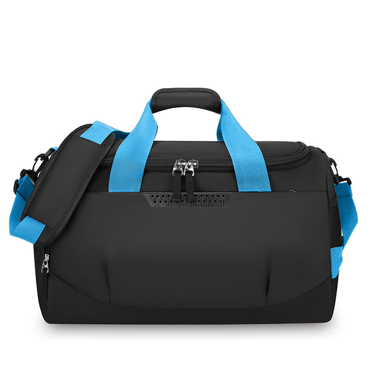 Sporty travel bag with ergonomic carrying system and innovative compartments Stornfield