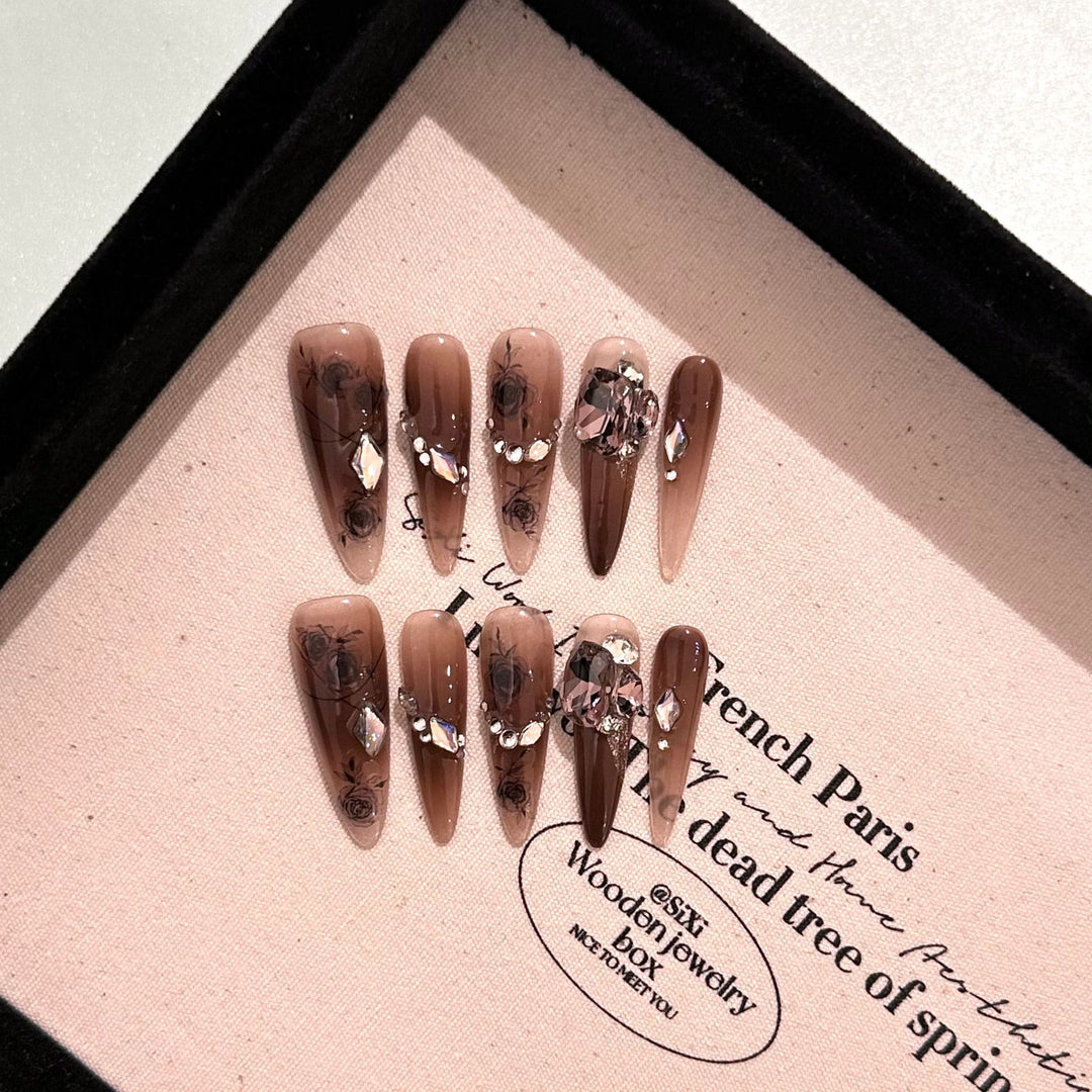 Artistic Press-On Nail Set with Floral Accents