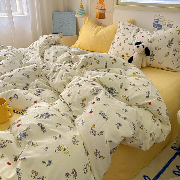 Floral Patterned Quilted Duvet Cover