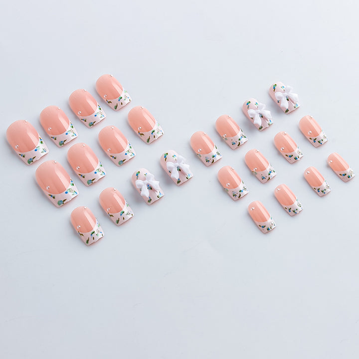 Floral Textured Press-On Nail Art Stornfield