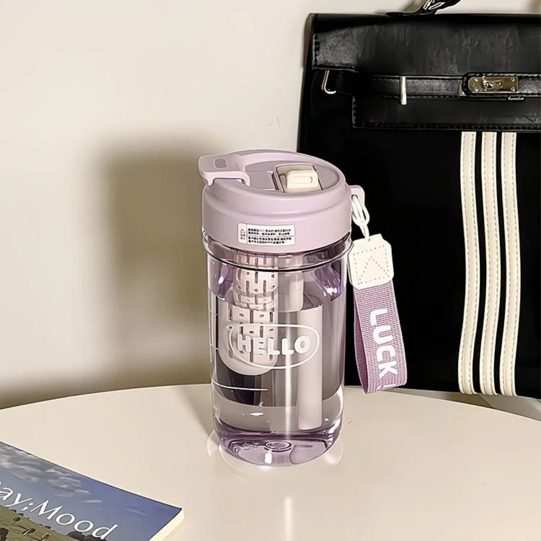 Ladies stylish drinking bottle with integrated carrying system Stornfield