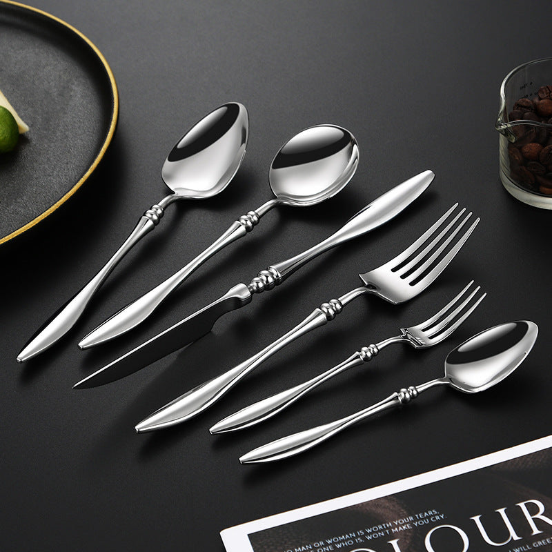 Elegant table knife with fine wave pattern Stornfield