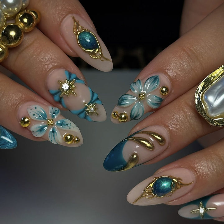Creative Nail Art Set with Elaborate Flower and Gold Decorations Stornfield