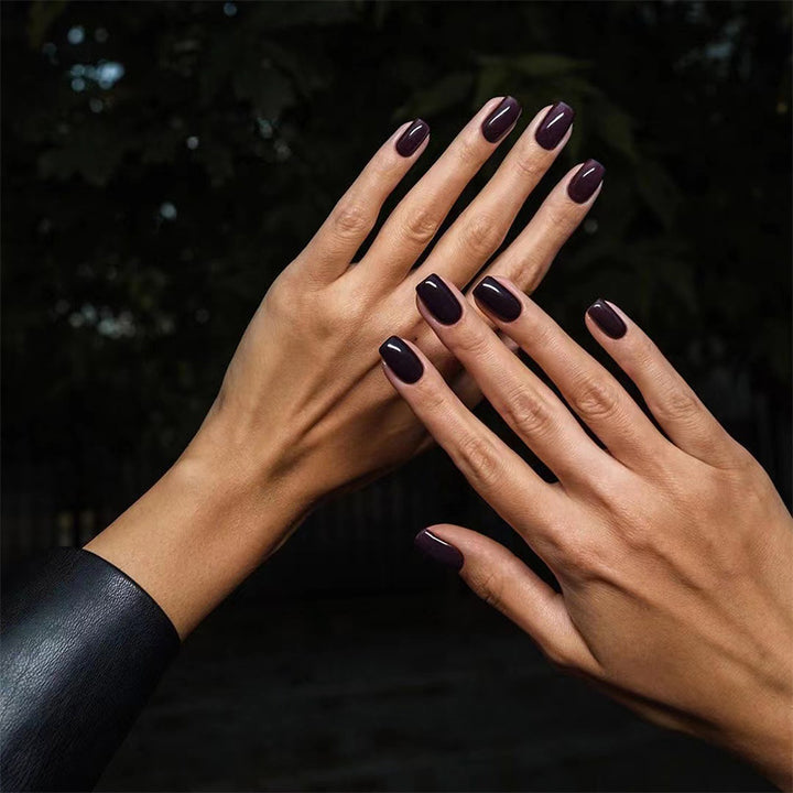 High-Quality Artificial Nails Stornfield