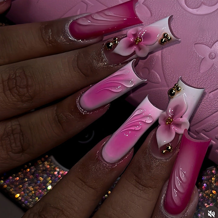 Floral Acrylic Press-On Nail Art Extensions Stornfield