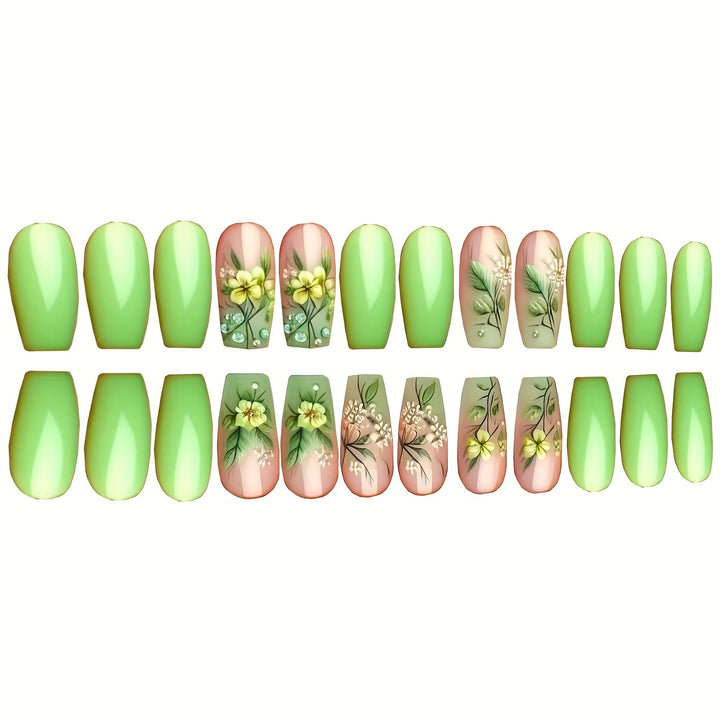 Floral Art Press-On Nail Design Stornfield