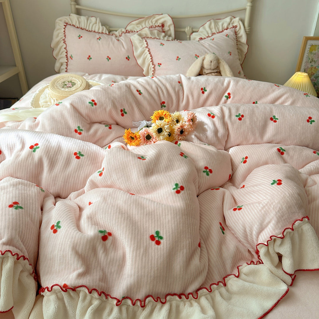 Cozy Floral Embroidered Quilt Set