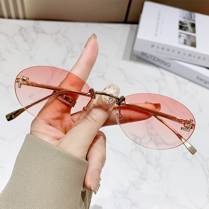 Women's Fashion Sunglasses with Innovative Design and Comfortable Frame Stornfield