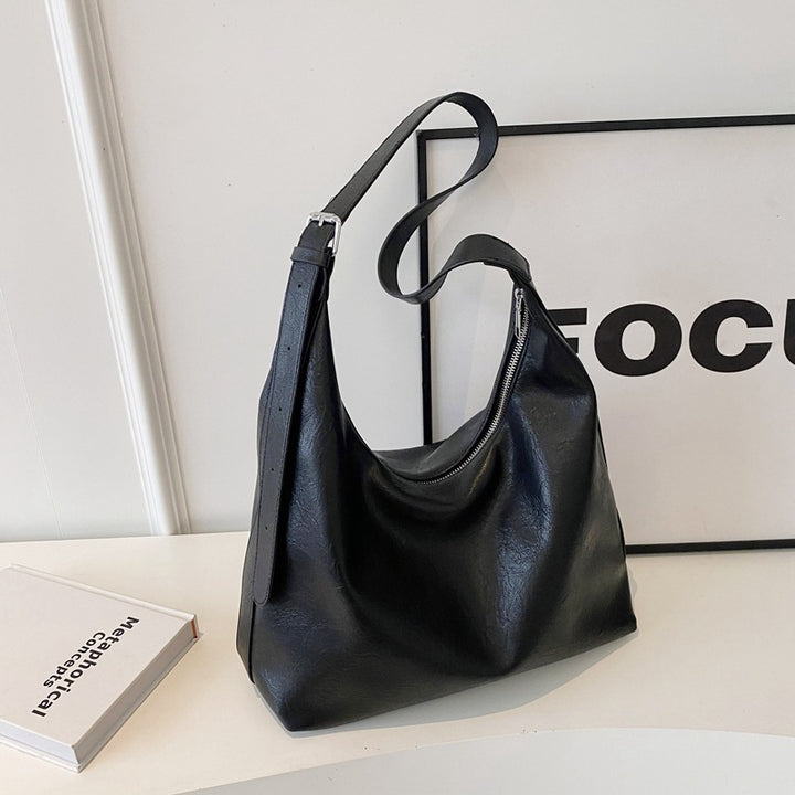 Soft Leather Hobo Handbag Stornfield