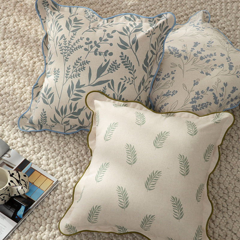 Square decorative cushion cover with wavy edge and botanical print Stornfield