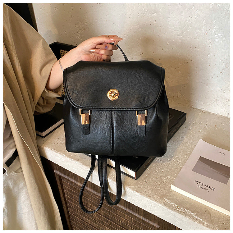 Vintage-Inspired Leather Backpack Stornfield