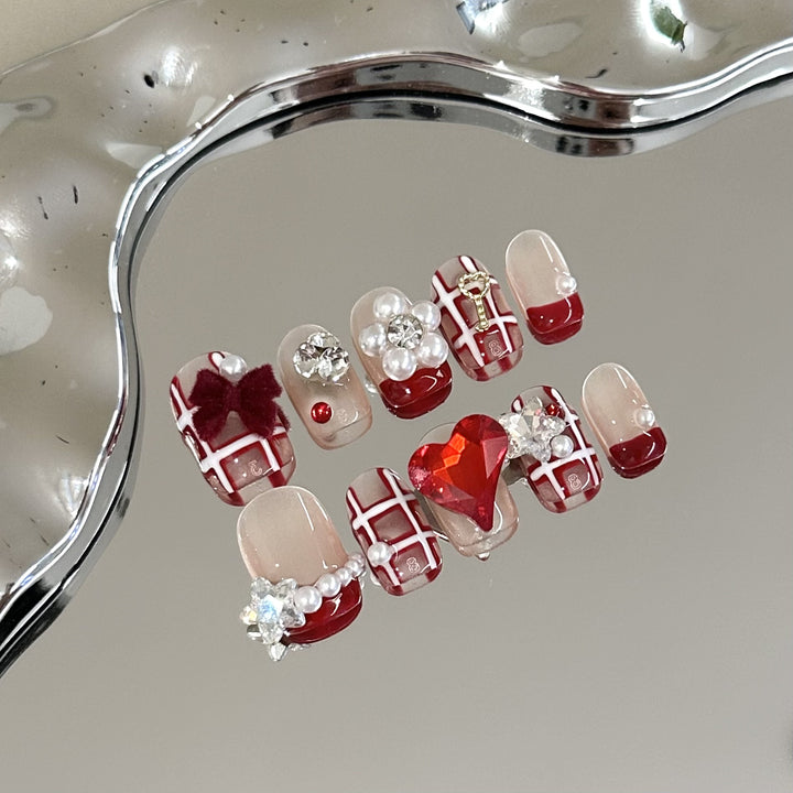 Luxury Themed Press-On Nail Art Set