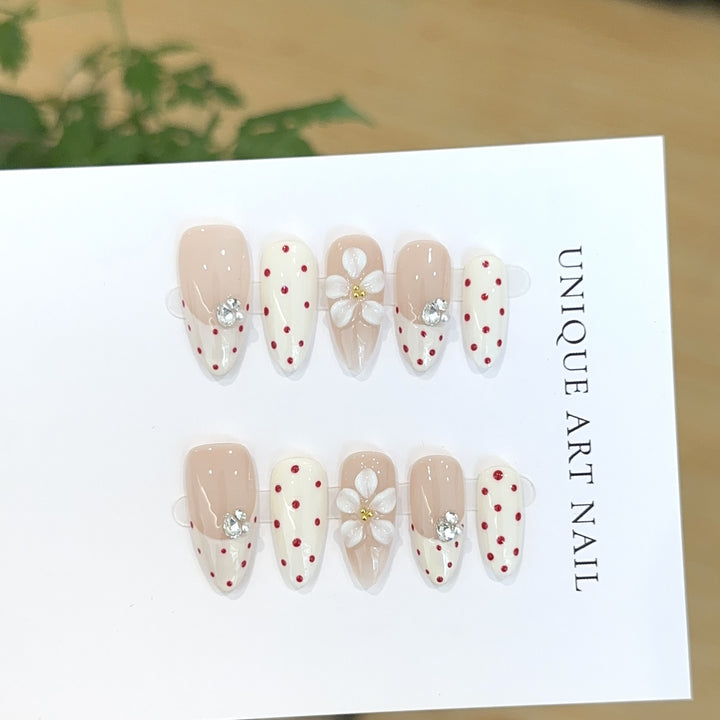 Floral Press-On Nail Art