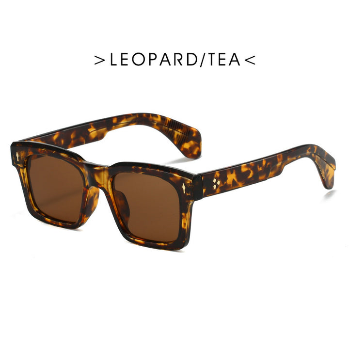 Women's modern sunglasses in claro-geometric design Stornfield