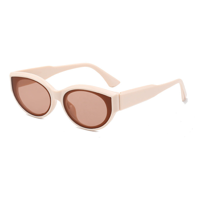 Ladies' designer sunglasses in modern cat-eye style Stornfield