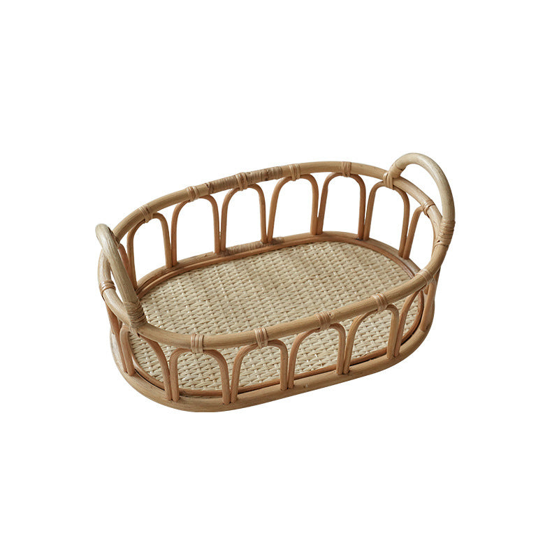 Women's oval rattan serving basket Stornfield