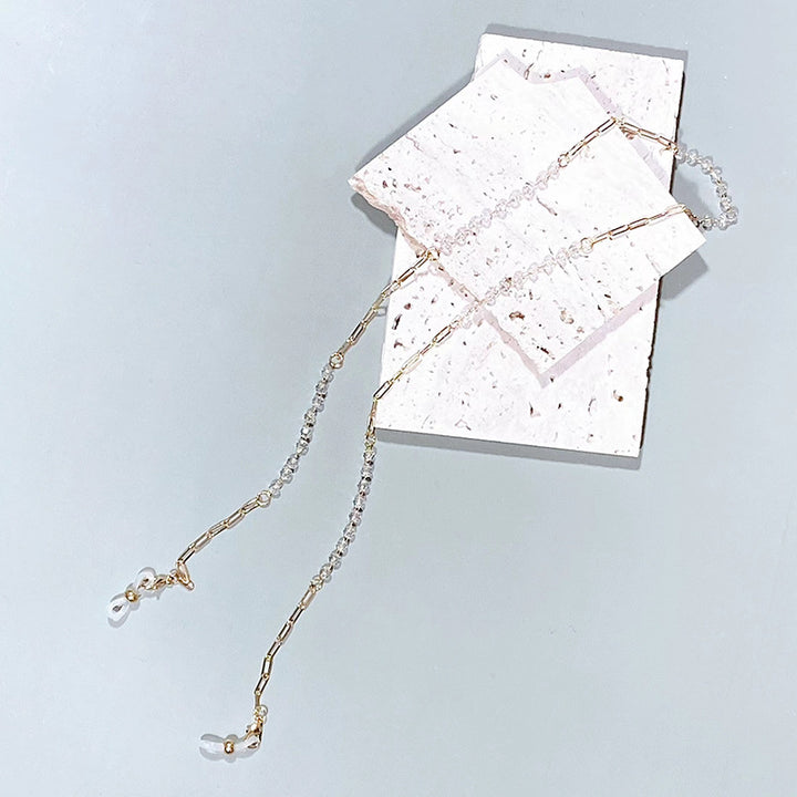 Fashionable Jewelry Holder Chain Made of Glossy Metal Stornfield
