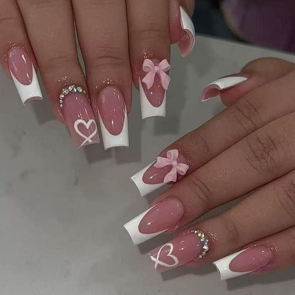 Artistic Statement Press-On Nails Stornfield