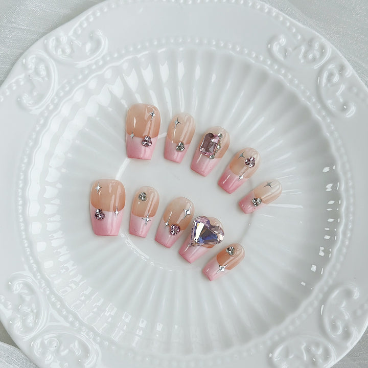 Glamorous Rhinestone-Embellished Press-On Nails  1791773242