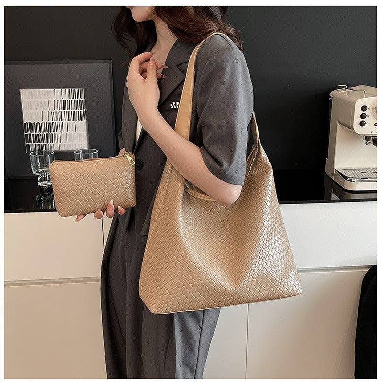 Woven Leather Shoulder Bag Stornfield