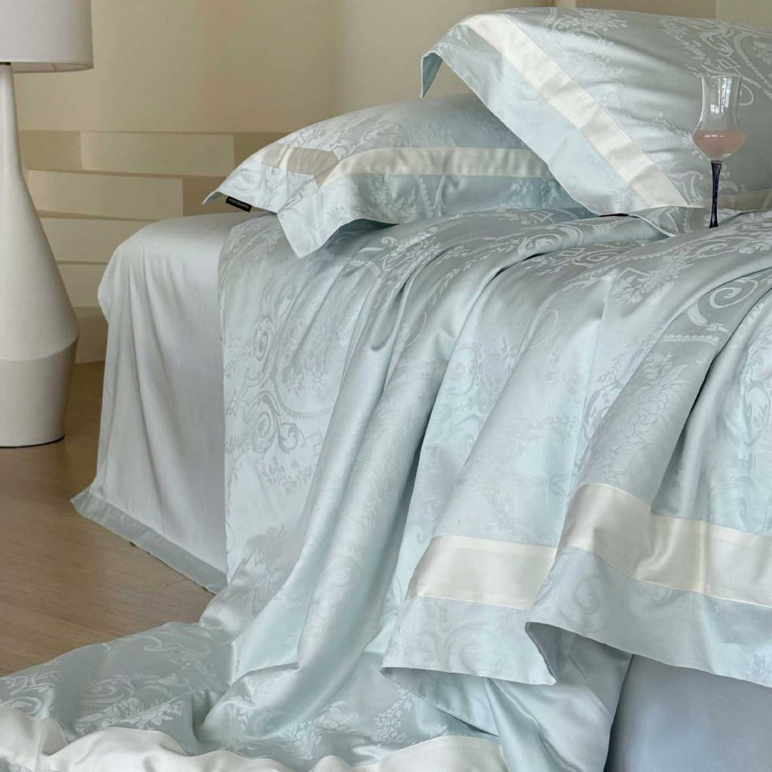 Jacquard Medallion Damask Cotton-Sateen Duvet Cover Set with Satin Border