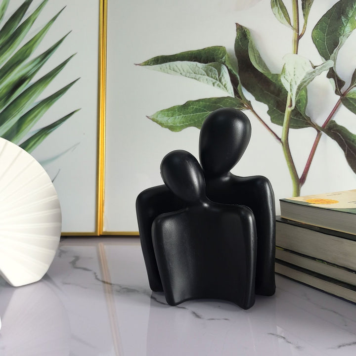 Artistic Dual Figure Decoration Stornfeild