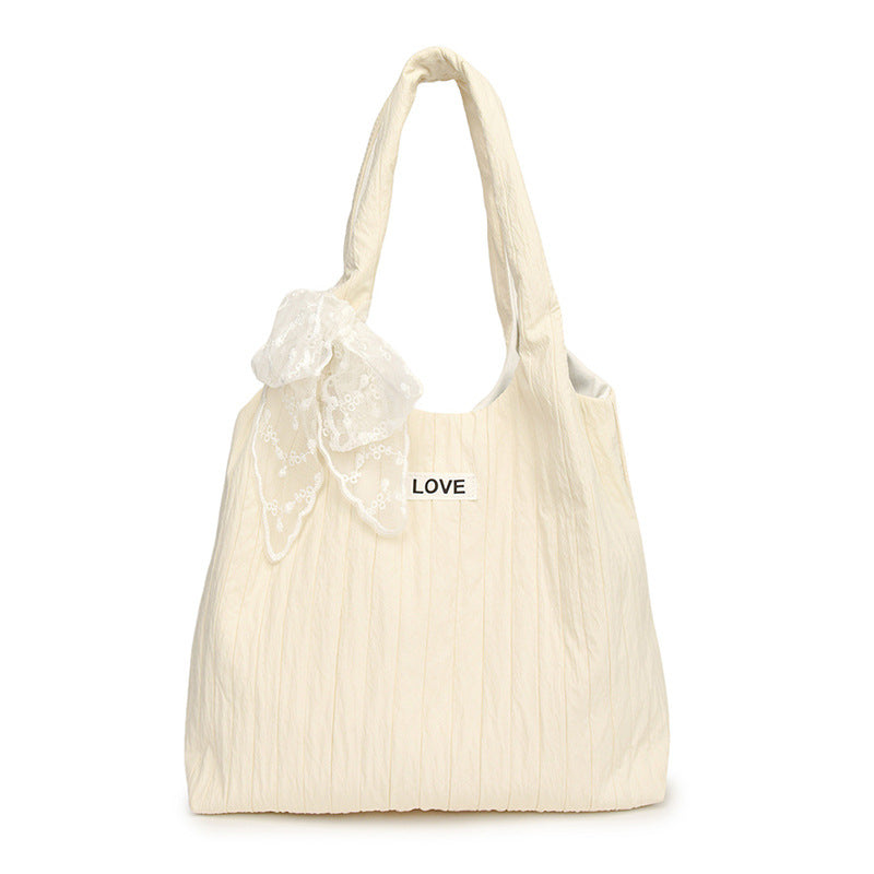 Leisure bag with structured design and playful scarf Stornfield