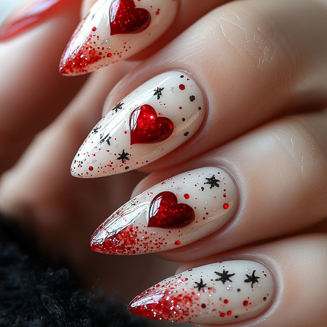 Artistic Heart-Themed Nail Art Kit Stornfield