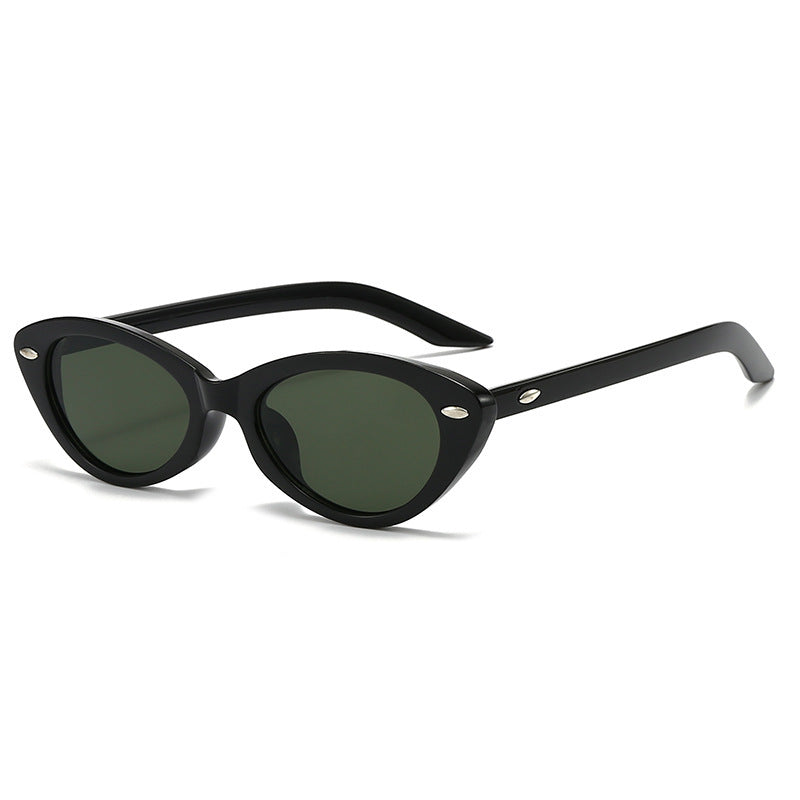 Vintage-Inspired Cat-Eye Sunglasses Stornfield