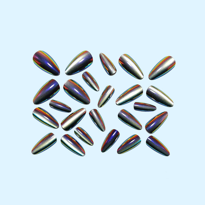 High-gloss artificial nails in modern metallic look Stornfield