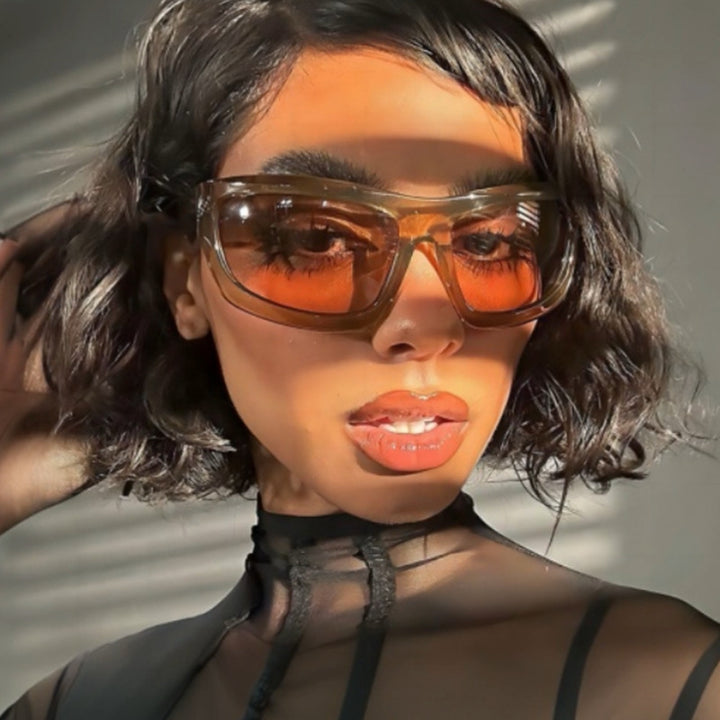 Women trendy square sunglasses with transparent frame and comfortable lenses Stornfield