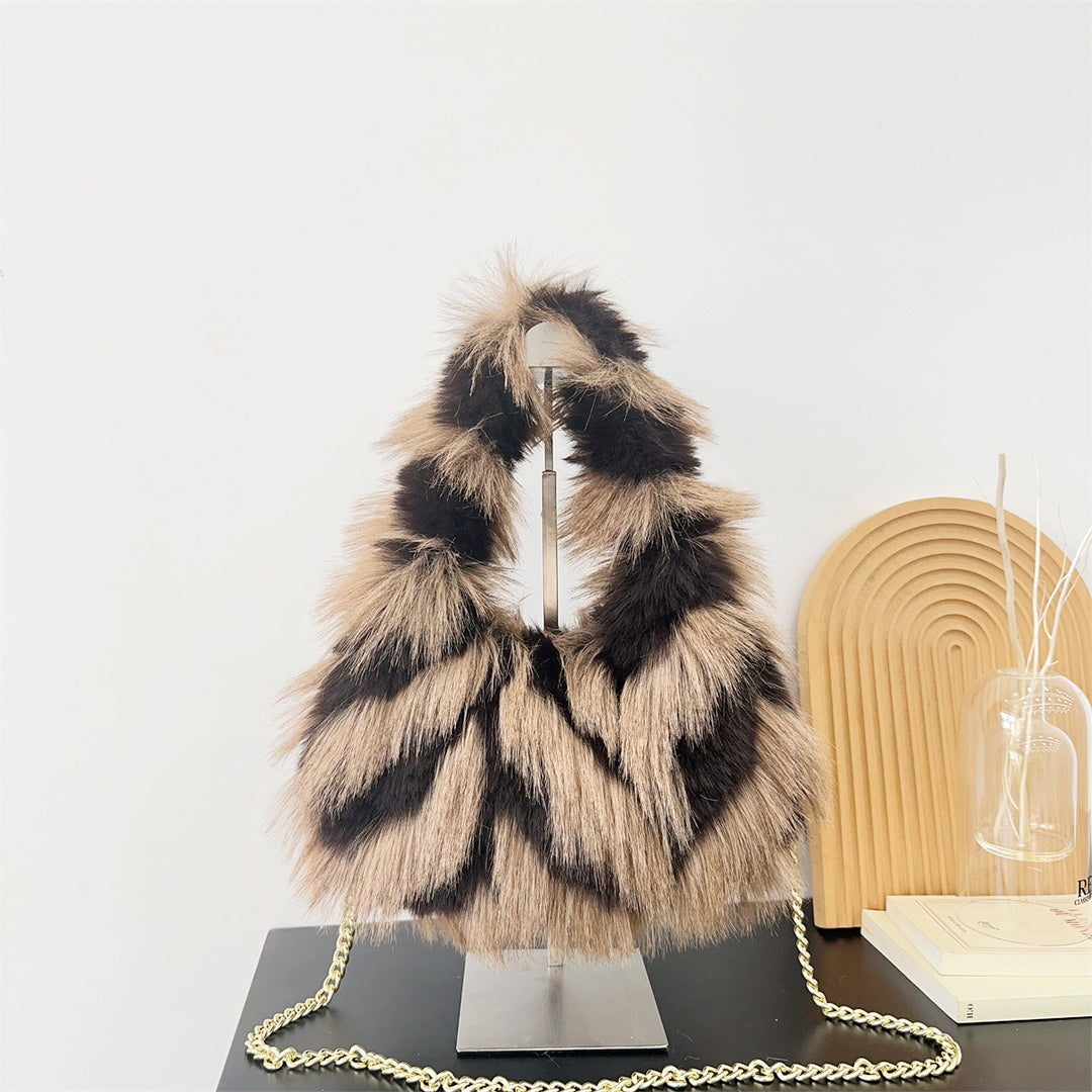Textured Faux Fur Handheld Purse